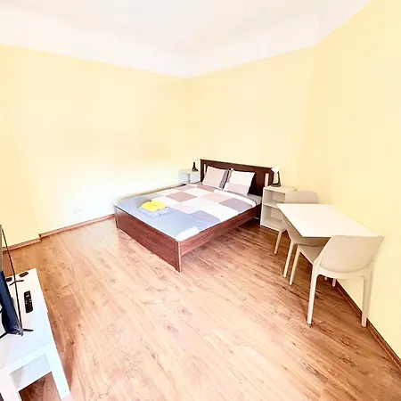 公寓 Escape - Comfortable With Free Parking On Premises 里加