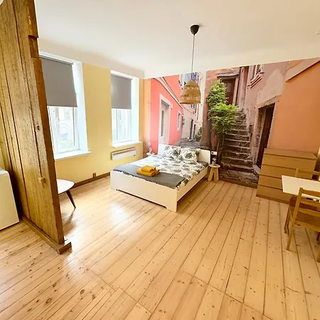 Escape - Comfortable With Free Parking On Premises 里加