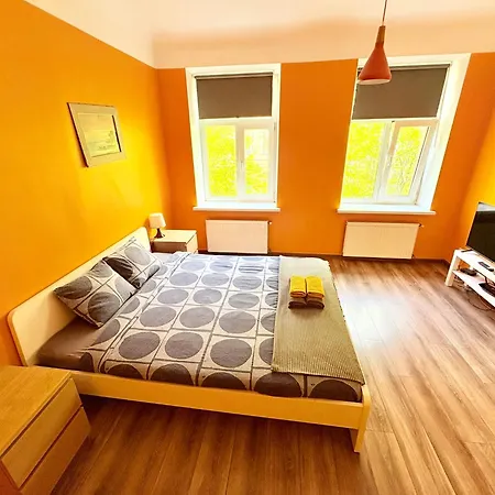 Escape - Comfortable With Free Parking On Premises 公寓 里加